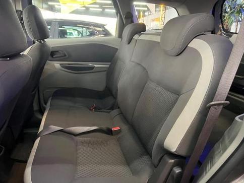 CHEVROLET SPIN 1.8L AT LT