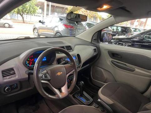 CHEVROLET SPIN 1.8L AT LT