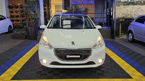 PEUGEOT 208 ALLURE