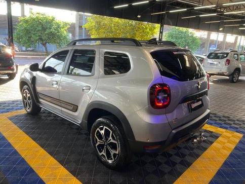 RENAULT DUSTER ICO16 CVT