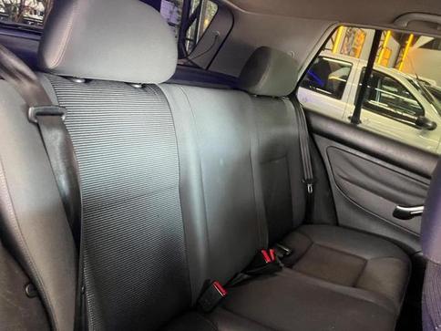 VOLKSWAGEN GOLF 1.6
