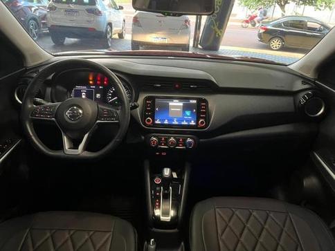 NISSAN KICKS ADVANCE CVT
