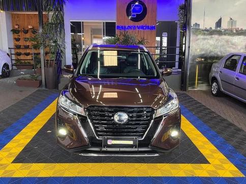 NISSAN KICKS ADVANCE