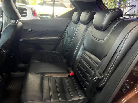 NISSAN KICKS ADVANCE