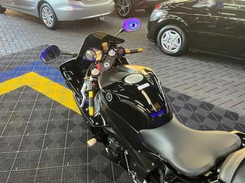 YAMAHA YZF R1
