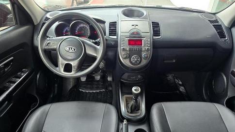 KIA SOUL EX 1.6 FF MT