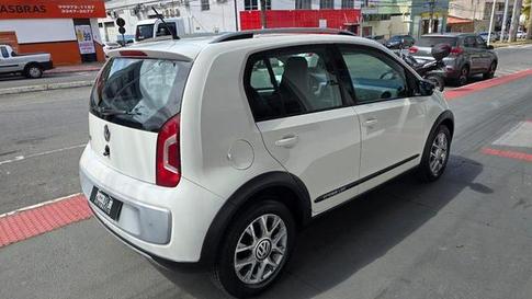 VOLKSWAGEN UP CROSS 1.0 MPI 12V FLEX 4P MANUAL