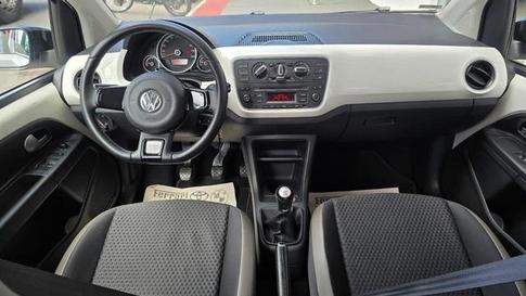 VOLKSWAGEN UP CROSS 1.0 MPI 12V FLEX 4P MANUAL