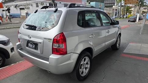 HYUNDAI TUCSON 2.0 GLS FLEX 4P AUT