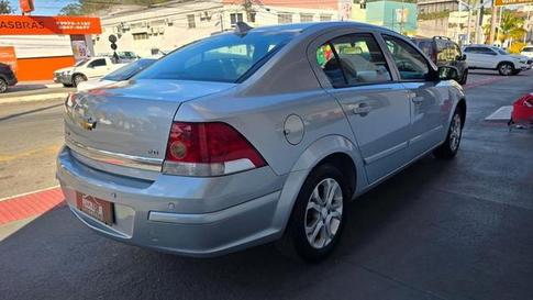 CHEVROLET VECTRA 2.0 MPFI EXPRESSION 8V FLEX 4P MANUAL