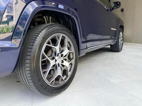 JEEP Commander  Overland T270 1.3 TB Flex Aut.