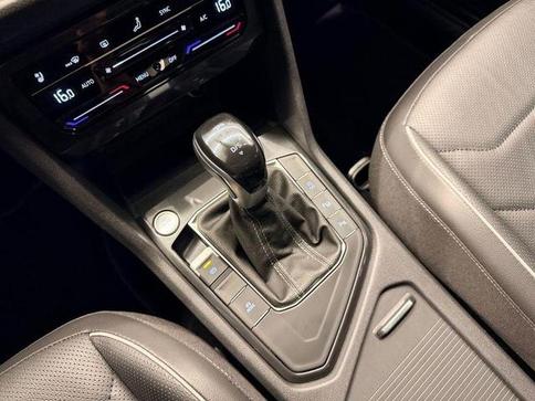 VOLKSWAGEN TIGUAN  Allspac R-Line 300 TSI 2.0