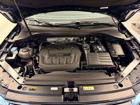 VOLKSWAGEN TIGUAN  Allspac R-Line 300 TSI 2.0