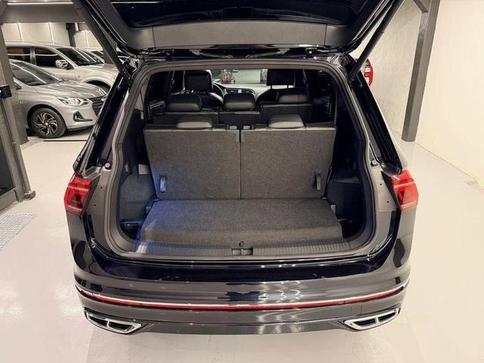 VOLKSWAGEN TIGUAN  Allspac R-Line 300 TSI 2.0