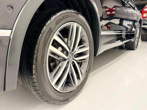 VOLKSWAGEN TIGUAN  Allspac R-Line 300 TSI 2.0