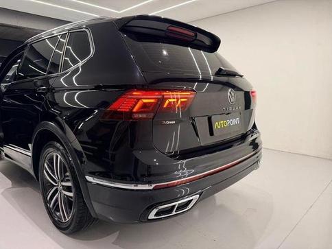 VOLKSWAGEN TIGUAN  Allspac R-Line 300 TSI 2.0