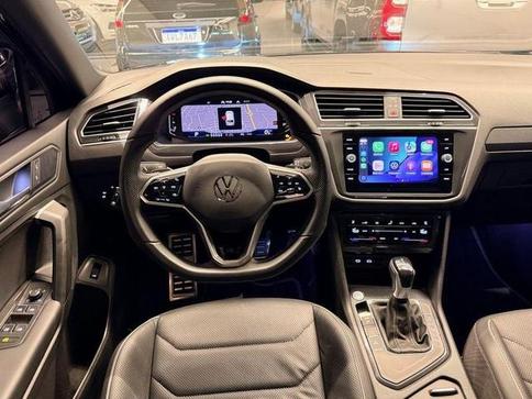 VOLKSWAGEN TIGUAN  Allspac R-Line 300 TSI 2.0