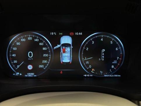 VOLVO XC  60 T-5 MOMENTUM 2.0 254cv AWD 5p