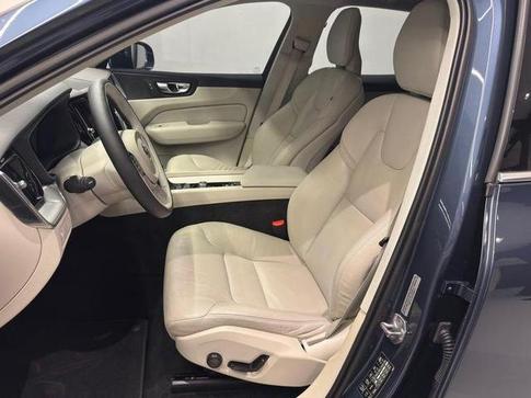 VOLVO XC  60 T-5 MOMENTUM 2.0 254cv AWD 5p
