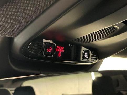 VOLVO XC  40 T-5 R-DESIGN 1.5 FWD (H�brido)