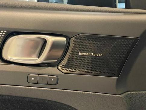 VOLVO XC  40 T-5 R-DESIGN 1.5 FWD (H�brido)