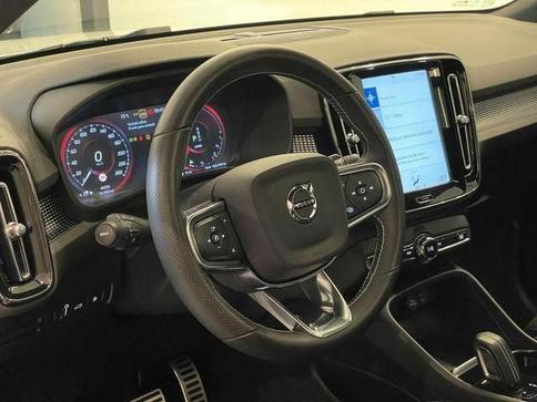 VOLVO XC  40 T-5 R-DESIGN 1.5 FWD (H�brido)