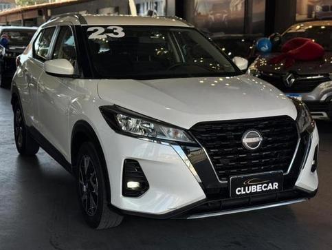 NISSAN KICKS ADVANCE CVT