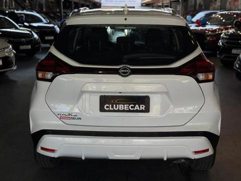 NISSAN KICKS ADVANCE CVT