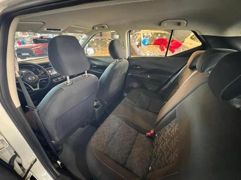NISSAN KICKS ADVANCE CVT