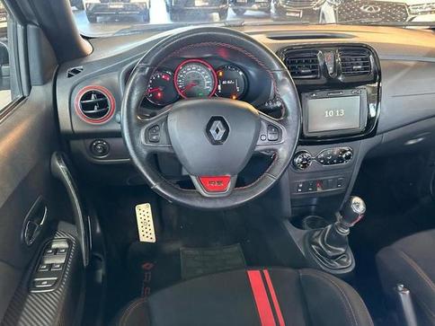 RENAULT SANDERO RS20MT