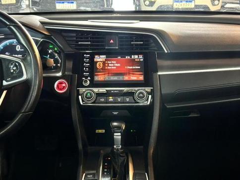 HONDA CIVIC TOURING CVT