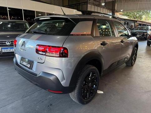 CITROEN C4 CACTUS NOIR 1.6 TURBO FLEX AUT.