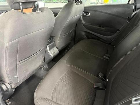 RENAULT CAPTUR ZEN 1.3 TB 16V FLEX 5P AUT.