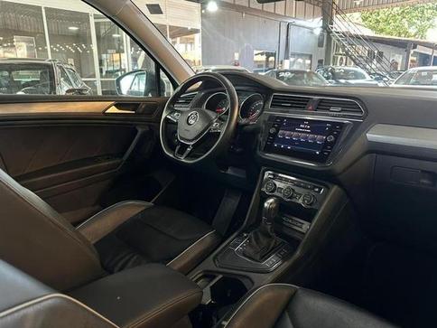 VOLKSWAGEN TIGUAN ALLSPACE CL