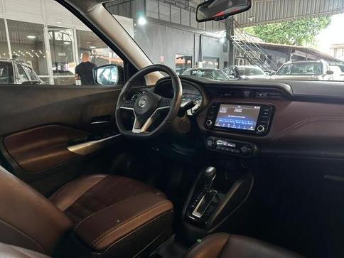 NISSAN KICKS EXCLUSIVE CVT