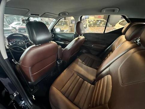 NISSAN KICKS EXCLUSIVE CVT