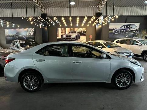 TOYOTA COROLLA GLI UPPER