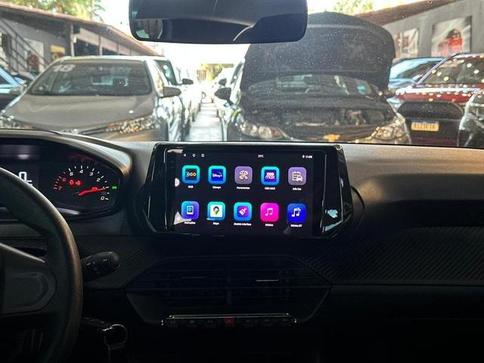 PEUGEOT 208 LIKE MT