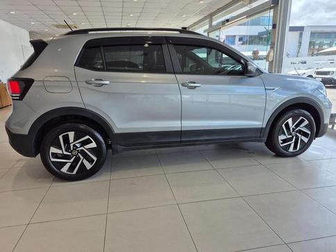VOLKSWAGEN T-CROSS COMFORTLINE 1.0 TSI FLEX 5P AUT.
