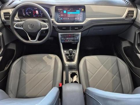 VOLKSWAGEN T-CROSS COMFORTLINE 1.0 TSI FLEX 5P AUT.