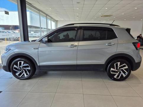 VOLKSWAGEN T-CROSS COMFORTLINE 1.0 TSI FLEX 5P AUT.