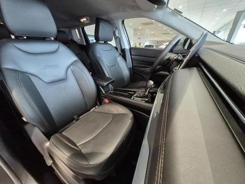 JEEP COMPASS LIMITED T270 1.3 TB 4X2 FLEX AUT