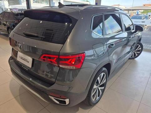 VOLKSWAGEN TAOS HIGHLINE 250 TSI