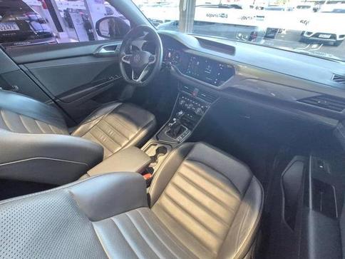 VOLKSWAGEN TAOS HIGHLINE 250 TSI