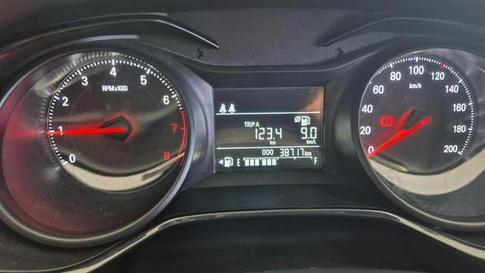 CHEVROLET ONIX 1.0 MT