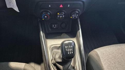 CHEVROLET ONIX 1.0 MT