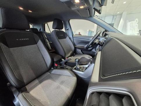 VOLKSWAGEN T CROSS 200 TSI