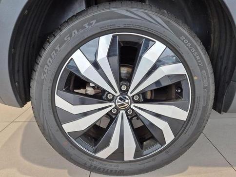 VOLKSWAGEN T CROSS 200 TSI