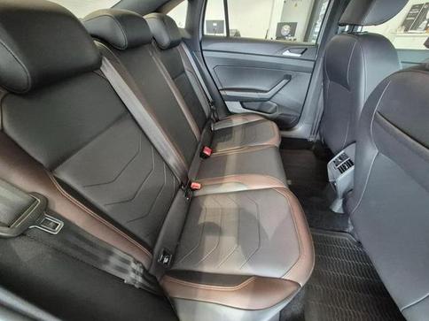 VOLKSWAGEN VIRTUS HIGHLINE 200 TSI 1.0 FLEX 12V AUT
