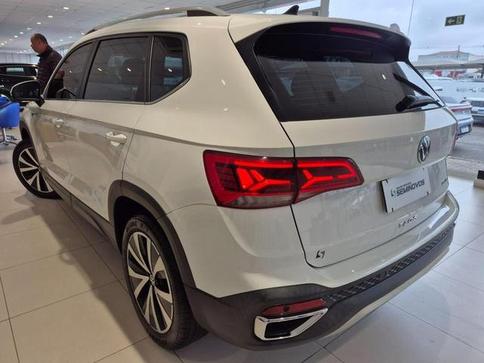 VOLKSWAGEN TAOS 1.4 250 TSI HIGHLINE